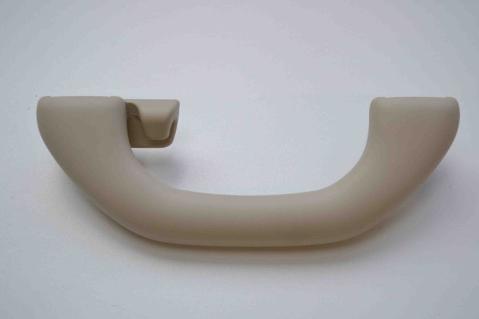 M&acirc;ner plafon dreapta spate VW JETTA MK6 162, 163 2015 OEM: 5C6857607C 2073056