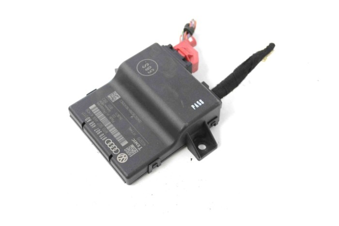 Unitate de control Gateway AUDI A4 Avant 8K5, B8 2011 OEM: 8T0907468AD 11309622