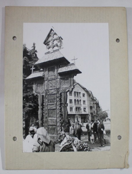 TIMISOARA , TROITA RIDICATA IN MEMORIA CELOR CAZUTI IN DECEMBRIE 1898 , FOTOGRAFIE , ANII &#039;90