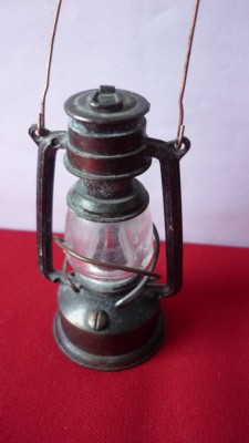ASCUTITOARE DE COLECTIE foto