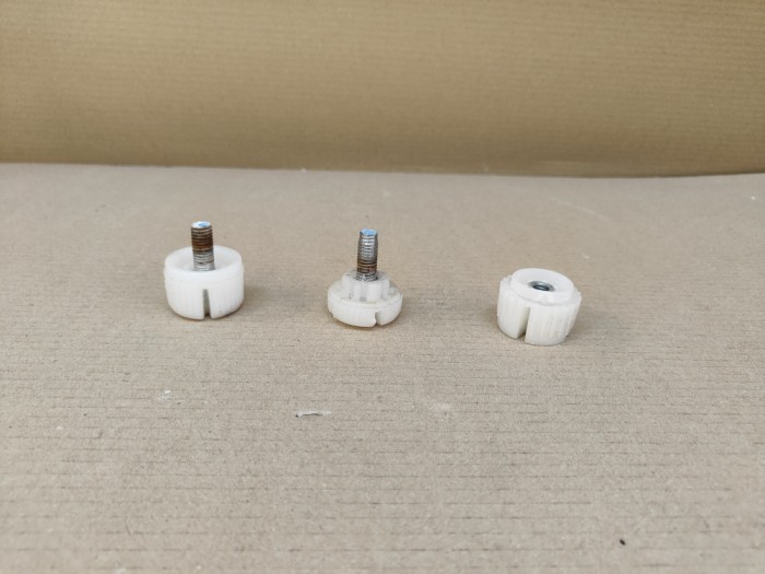 picioare sustinere combina frigorifica Samsung RL39THCMG / C160