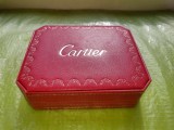 H441-Cutie CARTIER vintage Franta ceas sau bijuterii carton aurit cu catifea stare buna nefolosita. Marimi: lungime 11, latime 9, grosime 3,5 cm.