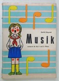 MUSIK von GERHILD WEGENDT , MANUAL DE MUZICA CU TEXT IN LIMBA GERMANA , CLASELE 5 -6 , 1983