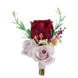 Cocarda cu Trandafir din Sapun si Flori Naturale Uscate - Eleganta si Versatilitate