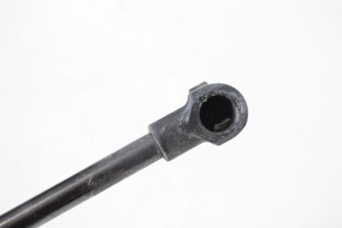 Amortizor haion dreapta JAGUAR XF X250 2012 OEM: 8X23-406A42-AD 4139917