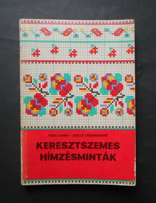 Modele de cusatura cruce, cusaturi cruce. Prezinta 283 modele in color foto