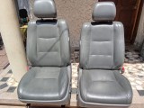 Scaune Toyota Land Cruiser J120