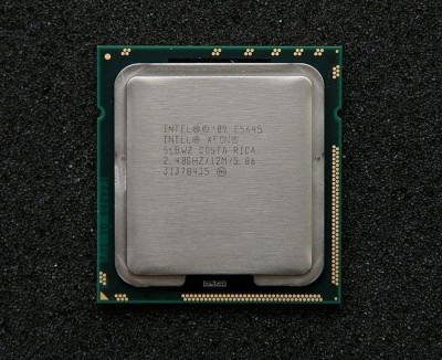 Procesor server INTEL Six-Cores Xeon CPU E5645 2.40GHZ/12MB LGA1366 SLBWZ foto