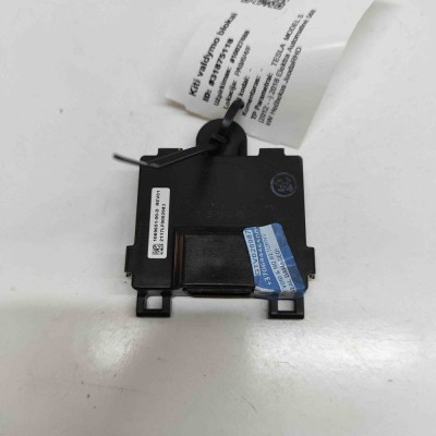 Alt modul de control TESLA MODEL S 2018 OEM: 1069651-00-D 31875118 foto