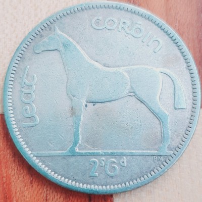829 Irlanda &amp;frac12; Cor&amp;oacute;in / 2 Scilling 6 Pingin 1941 km 16 argint foto