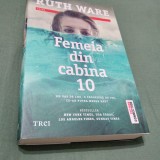 Cumpara ieftin FEMEIA DIN CABINA 10-RUTH WARE