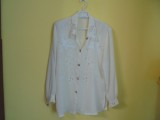 Bluza alba de dama, Wirona, cu model floral ajurat, din polyester, marimea 42.
