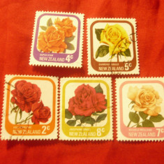 Serie mica Noua Zeelanda 1975 - Flora - Trandafiri , 5 val. stampilate