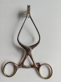 Depărtător chirurgical autostatic de epocă MAISON LUER Paris - UNIS FRANCE, piese colecție medicală, complet și funcțional