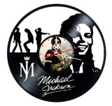 Ceas de perete decorativ realizat din disc de vinil, Model Michael Jackson, Portret, Siluete Dans, Logo MJ si Semnatura, Negru Premium, 30 cm