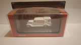 Macheta Dodge KH-32 Streamline Fountain Van - 1934 Coca-Cola scara 1:72