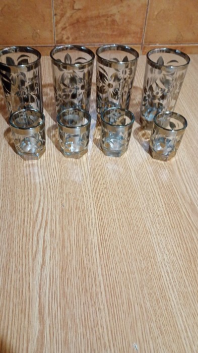 Set pahare {Argintate }