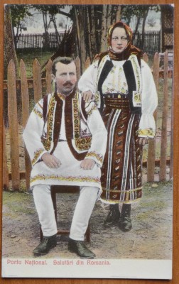 Costume populare ; Port national din Bucovina , inceput de secol 20 foto