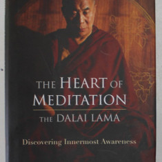 THE HEART OF MEDITATION by THE DALAI LAMA , DISCOVERING INNERMOST AWARENESS , 2016 , PREZINTA MICI PETE SI URME DE UZURA