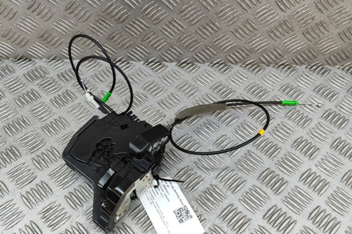 &Icirc;ncuietoare ușă dreapta față TOYOTA C-HR _X2_, _H2_ 2024 OEM: 69030-F4140 28291077