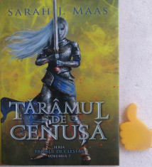 Tronul de clestar, vol. 7 Taramul de cenusa Sarah J. Maas foto