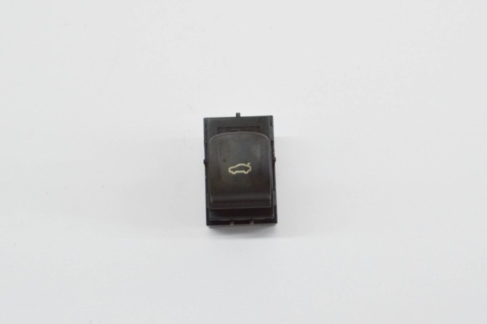 Comutator deschidere haion BMW X5 G05 2019 OEM: 9327029 17750686