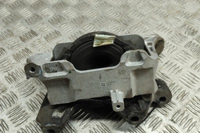 Suport motor dreapta FORD KUGA III DFK 2024 OEM: LX63-6F012-CD 30752255 foto