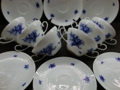 SET / SERVICIU 6 BOLURI CU 6 FARFURII DIN PORTELAN ROSENTHAL ROMANCE