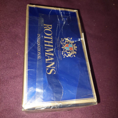 ambalaj vechi reclama,cartus pachete de tigari ROTHMANS INTERNATIONAL-LUXURY LEN foto