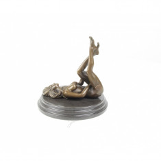 Nud - statueta erotica din bronz pe soclu din marmura FA-84