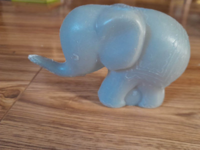 Jucarie veche vintage Elefant din plastic perioada comunista, copilarie foto