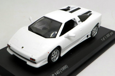 WHITEBOX Lamborghini P140 ( white ) 1988 1:43 foto