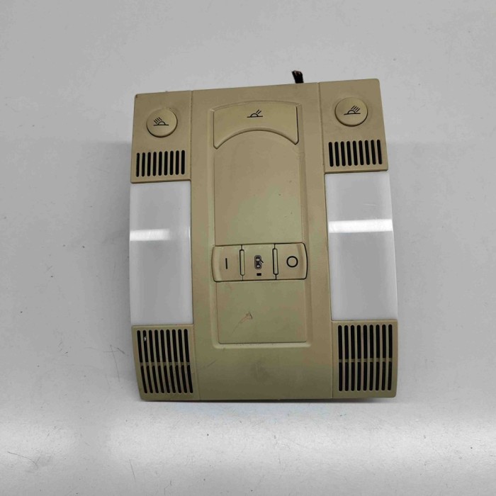 Iluminare interioară AUDI A8 D3 4E2, 4E8 2006 OEM: 4E0907135A,4E0910135A,4E0947097AK 30255674