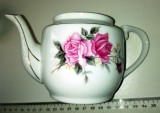 Cumpara ieftin CEAINIC VINTAGE PORTELAN CHINA - DECOR FLORI TRANDAFIR