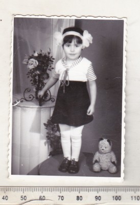 bnk foto Copii cu jucarii - fetita cu ursulet de plus foto