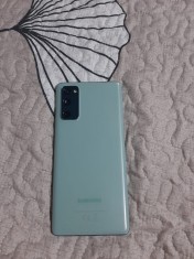 Samsung S20 FE foto