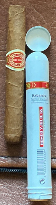 HAVANA,TIGARA DE FOI,,ROMEO Y JULIETA"No.3/veche in cutia originala, poze