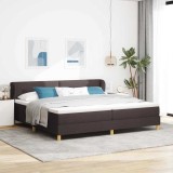 Cumpara ieftin Pat cu arcuri cu headboard Maro inchis 200 x 200 cm tesatura