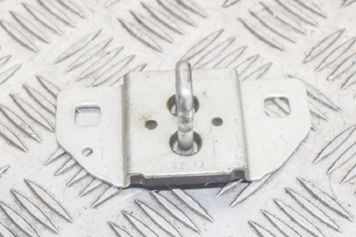 Zăvor de siguranță haion TESLA MODEL S 2015 OEM: A2127400132 11704392
