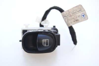 Buton geam ușă st&amp;acirc;nga față MERCEDES-BENZ C W203 2004 OEM: A203820021 1748150 foto