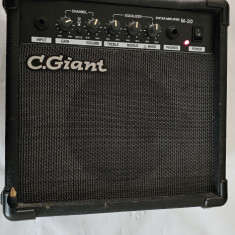 Amplificator Chitara C GIANT M20 . NEPROBATA !