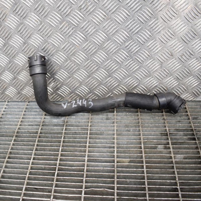 Furtun de lichid de răcire VOLVO V60 2011 OEM: BG91-8260-GA 10030193