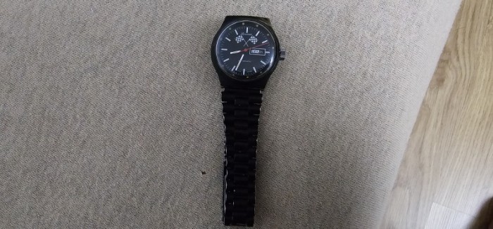 CEAS DE DAMA SAVONA , AUTOMATIC , MADE SWISS , FUNCTIONEAZA FOARTE BINE .