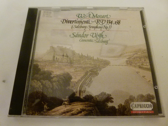 Mozart - Divertismenti ,Kv. 334, 138 - Camerata Salzburg -1867