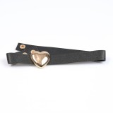 Choker negru cu inima aurie