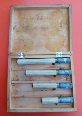 B223 Micrometru interior 100-200 mm foto