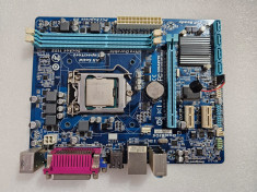 Placa de baza GIGABYTE GA-H61M-DS2, LGA 1155, DDR3 + Procesor G2030 foto