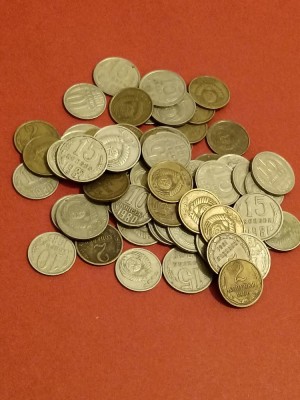 Lot 64 monede Rusia: 2+10+15 copeici (3 suite, cate 2 din fiecare), stari EF/EF+. Discount conform descriere [10 - 20 %. Vezi descrierea.].(s64) foto