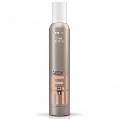 Spuma pentru volum cu fixare flexibila Eimi Natural Volume, 500 ml, Wella Professionals