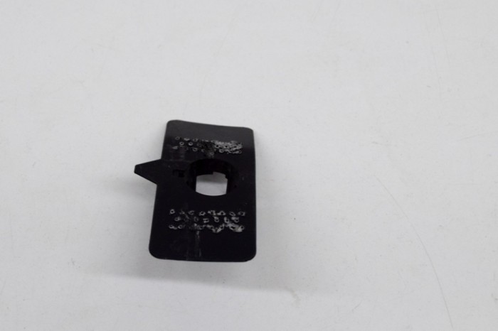 Suport senzor de parcare TESLA MODEL Y 2020 OEM: 1501431-00-A 13587225